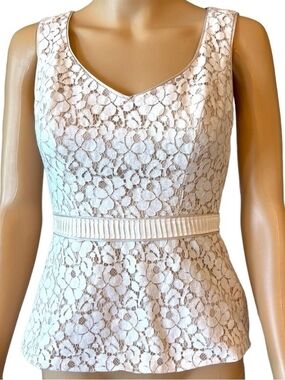 White House Black Market Ivory Lace Sleeveless Shell